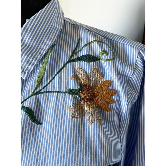 Zara Woman Embroidered Shirt - Picture 3 of 16